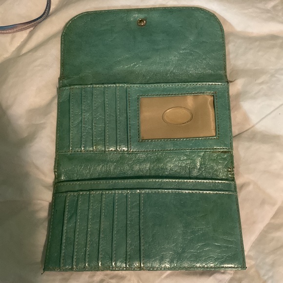 Vintage guess wallet - Picture 2 of 3